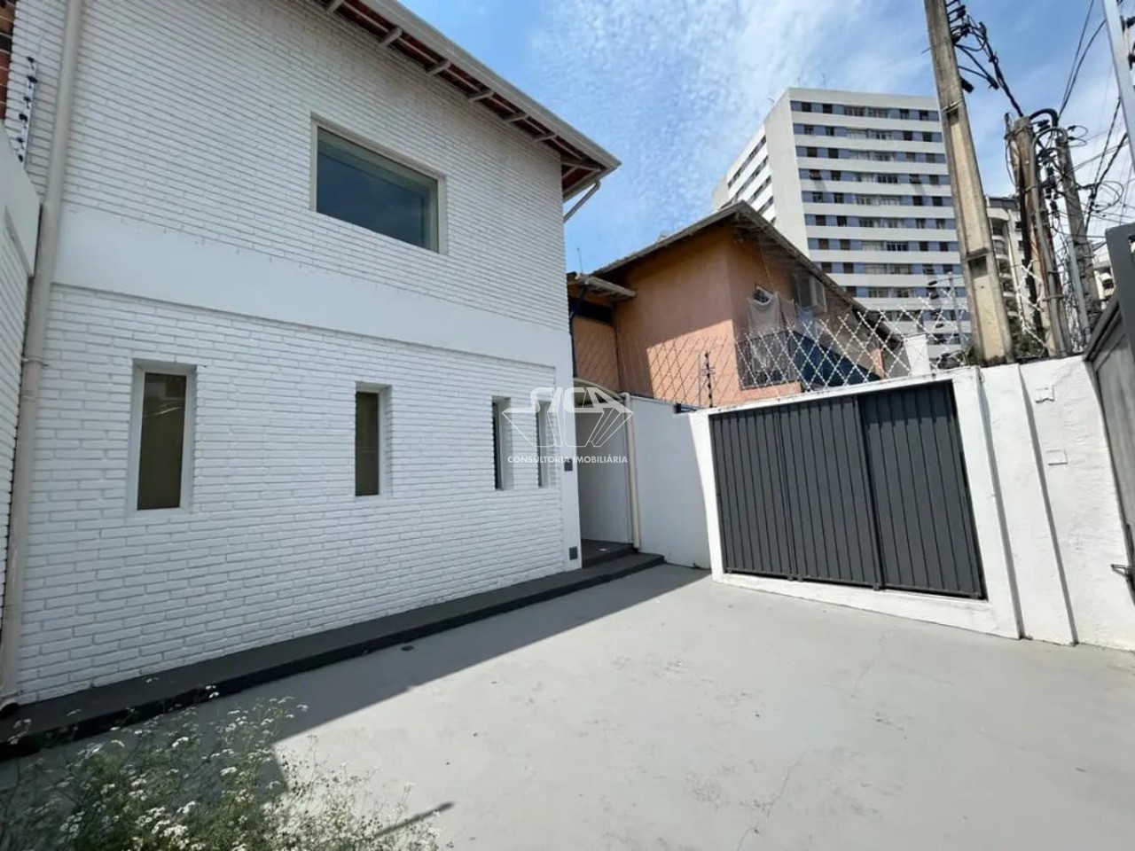 Sobrado, 8 quartos, 200 m² - Foto 3