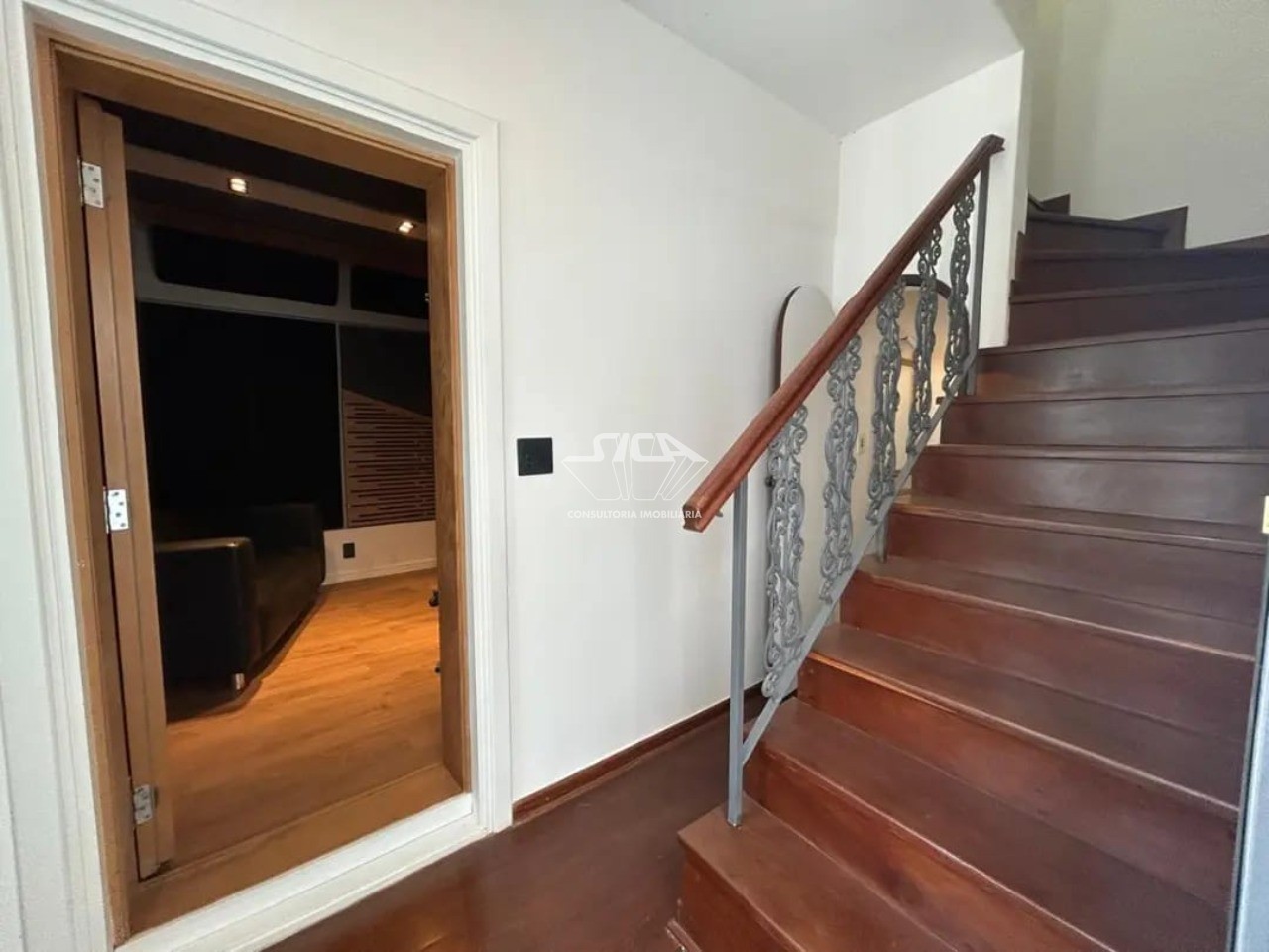 Sobrado, 8 quartos, 200 m² - Foto 12