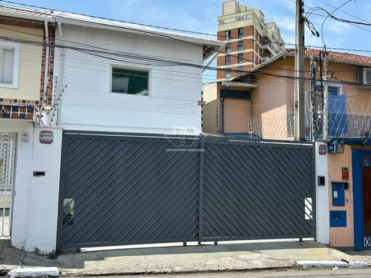 Sobrado, 8 quartos, 200 m² - Foto 1