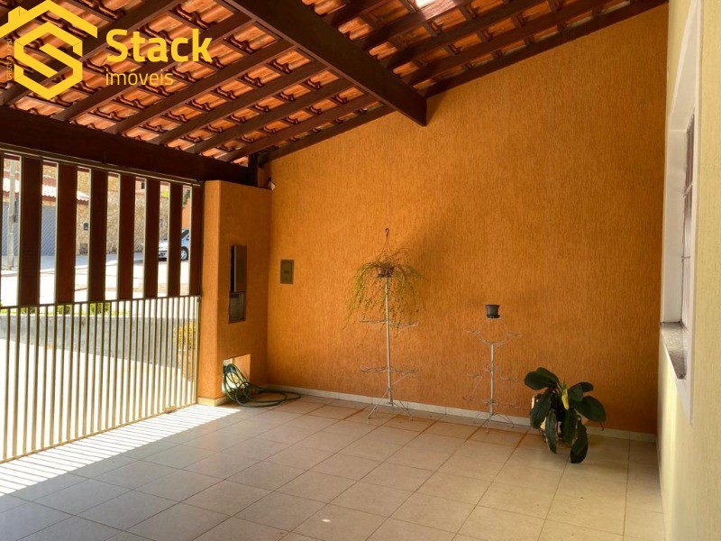 Casa, 3 quartos, 315 m² - Foto 2