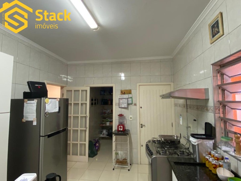 Casa, 3 quartos, 315 m² - Foto 8