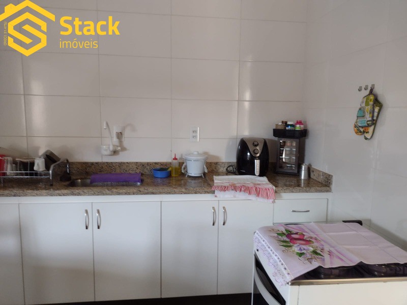 Casa, 6 quartos, 262 m² - Foto 28