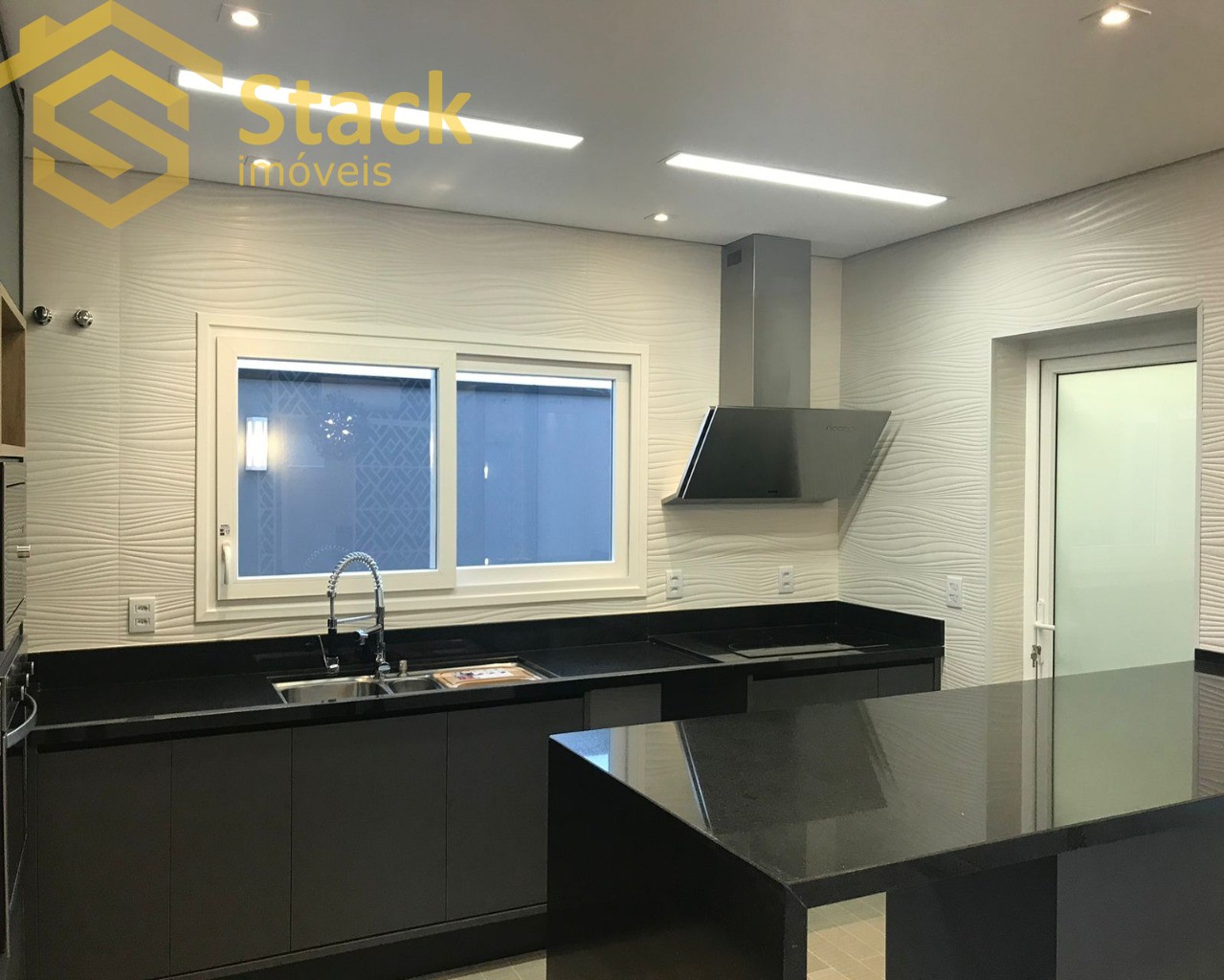Casa, 4 quartos, 254 m² - Foto 15