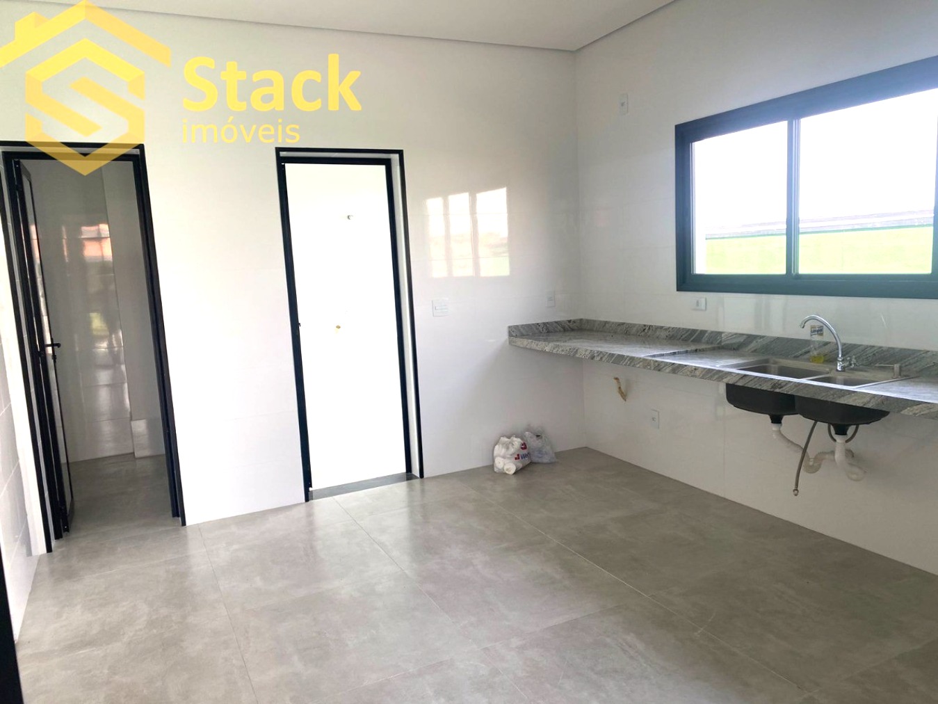 Casa, 4 quartos, 330 m² - Foto 17