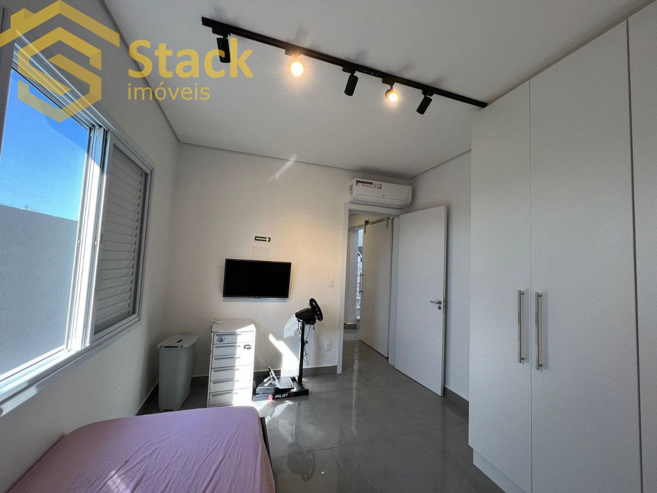 Casa, 3 quartos, 210 m² - Foto 26