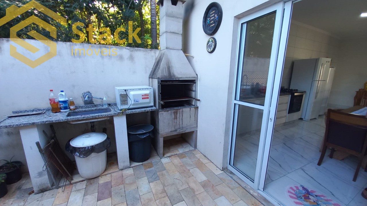 Casa, 3 quartos, 250 m² - Foto 23
