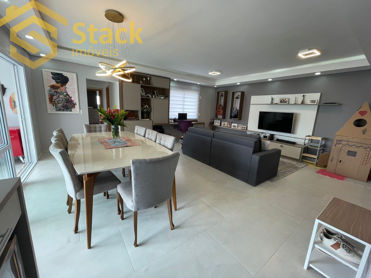Apartamento, 3 quartos, 110 m² - Foto 1