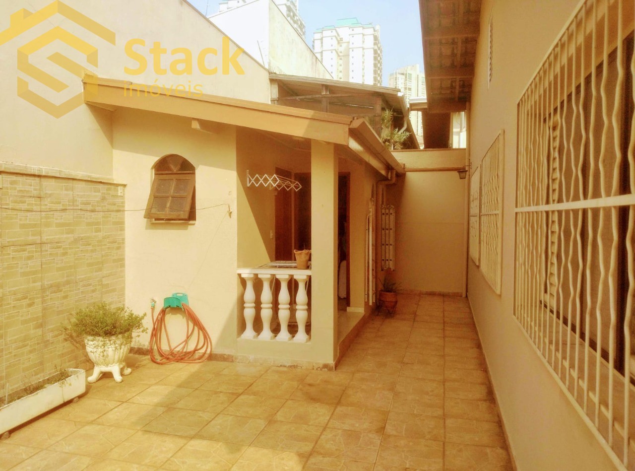 Casa à venda com 3 quartos, 200m² - Foto 7