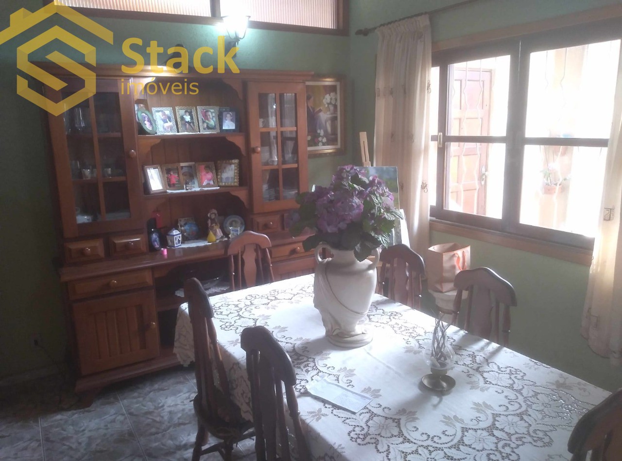Casa à venda com 3 quartos, 200m² - Foto 19