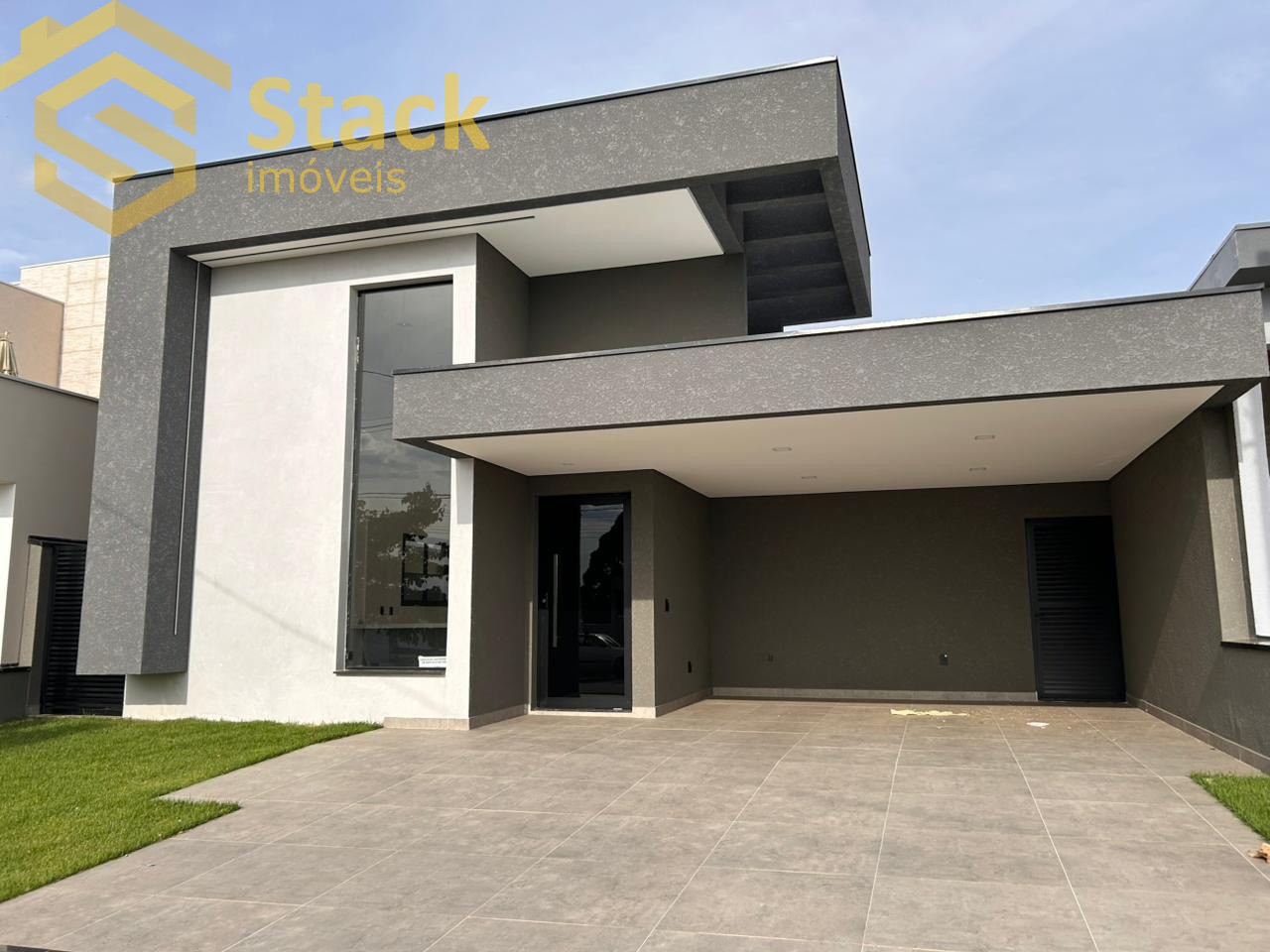 Casa, 3 quartos, 141 m² - Foto 1