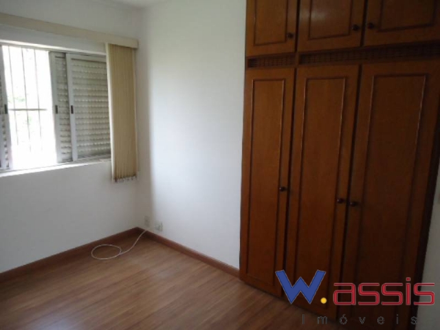Apartamento à venda com 3 quartos, 87m² - Foto 9