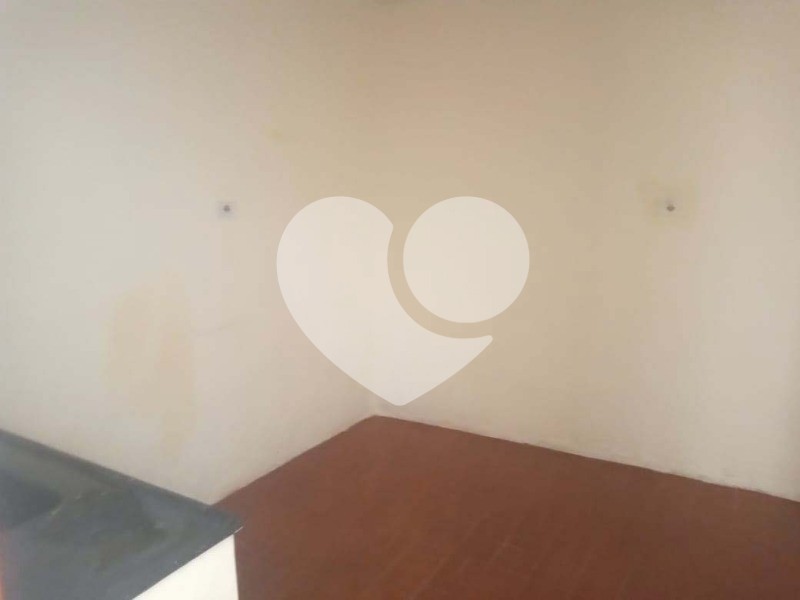 Casa para alugar com 1 quarto, 25m² - Foto 3