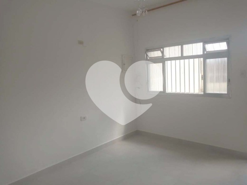 Casa para alugar com 1 quarto, 50m² - Foto 5