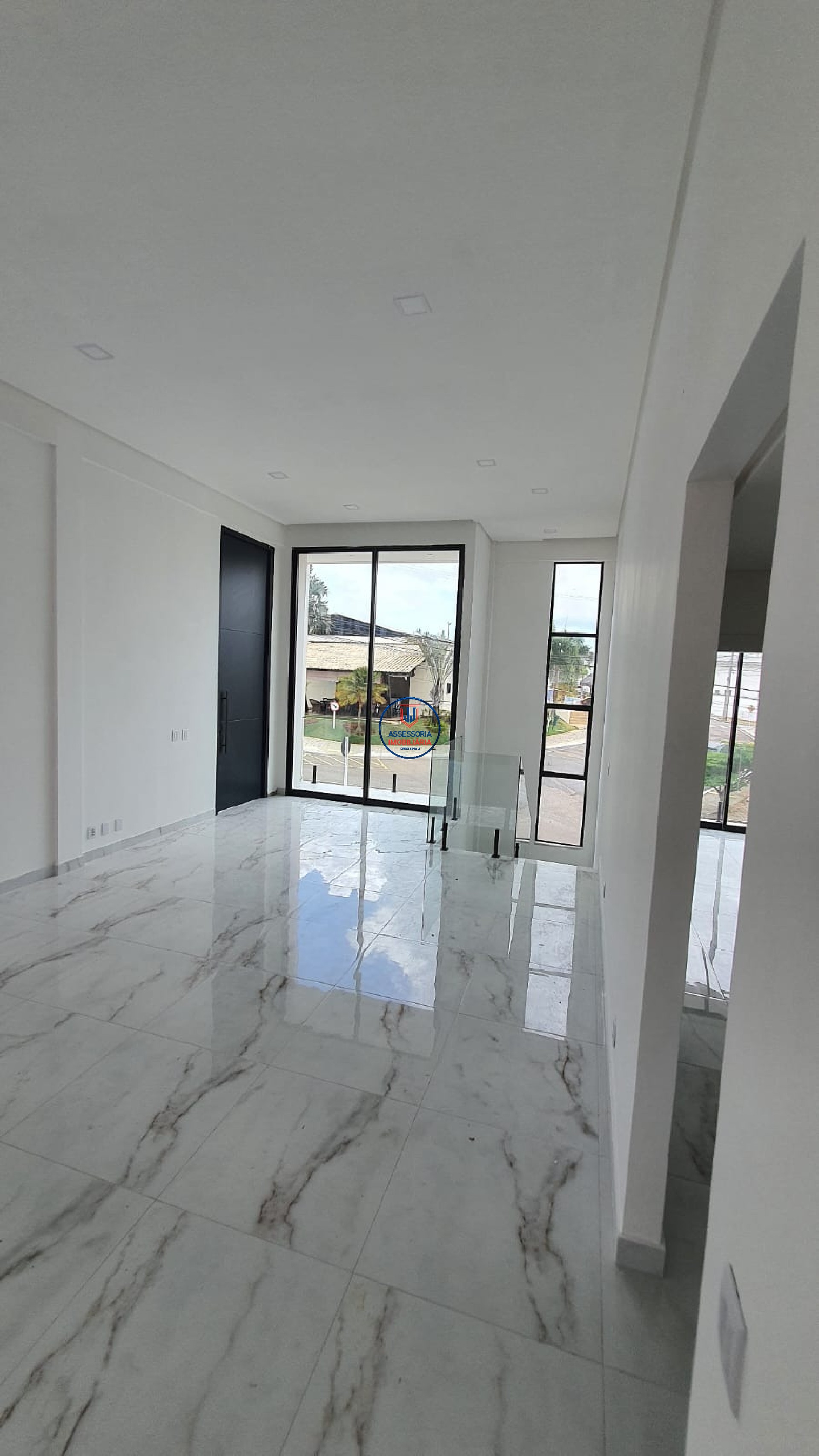 Casa, 5 quartos, 285 m² - Foto 3