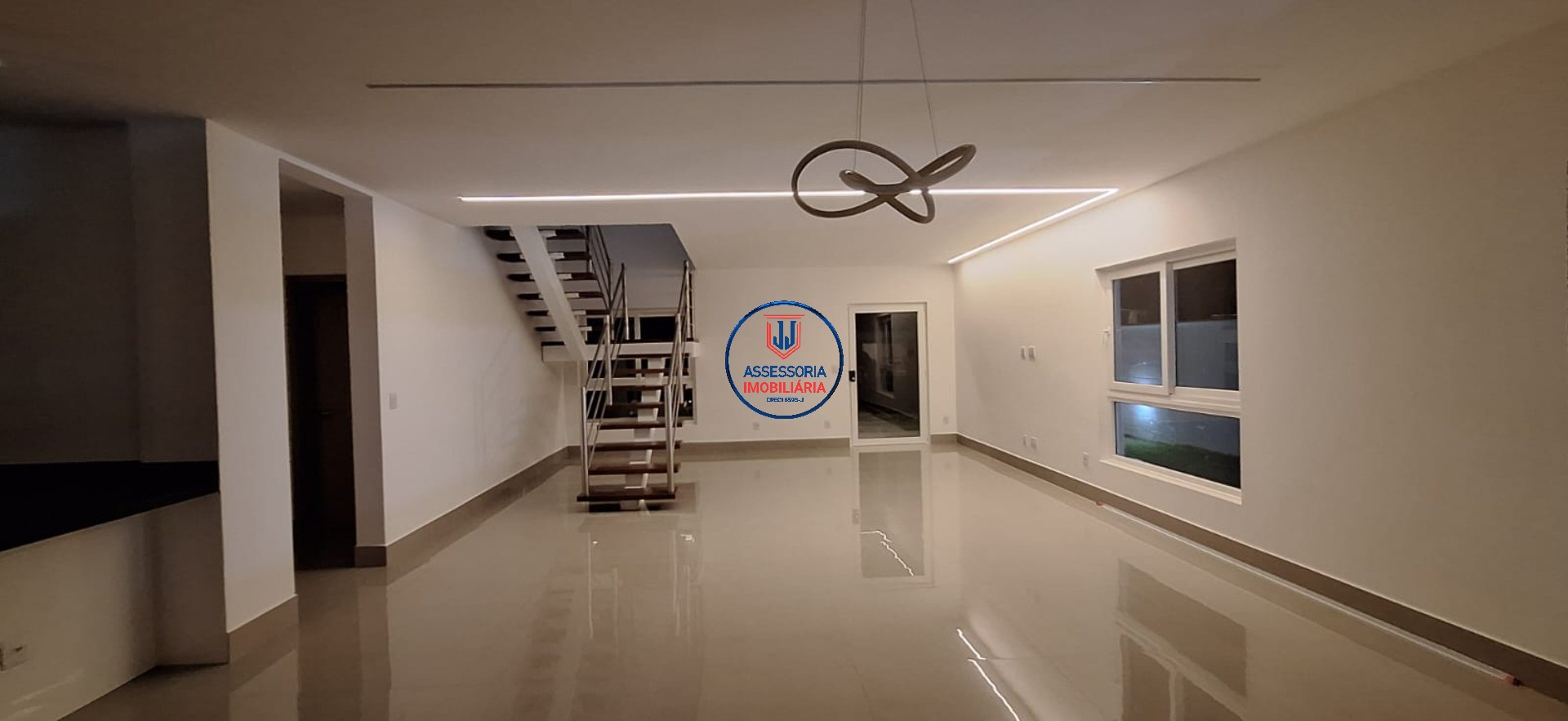 Casa, 4 quartos, 280 m² - Foto 3