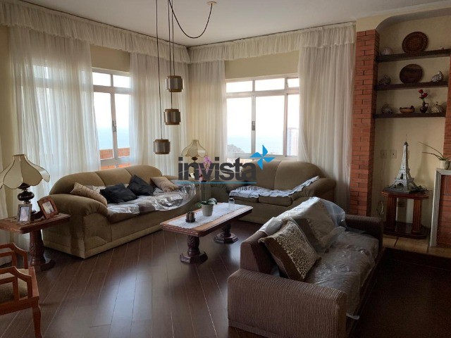 Casa de Condomínio à venda com 5 quartos, 570m² - Foto 3
