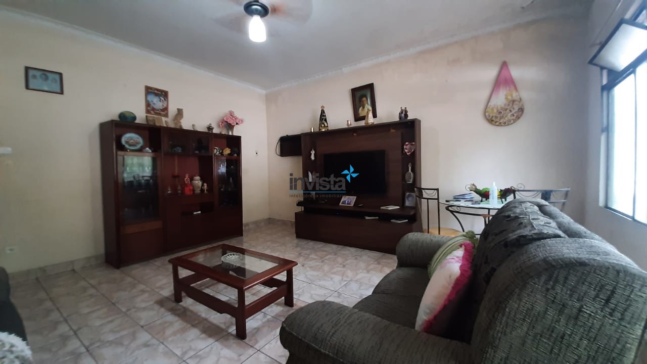 Casa à venda com 2 quartos, 350m² - Foto 2