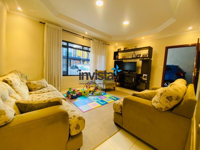 Casa, 4 quartos, 228 m² - Foto 3