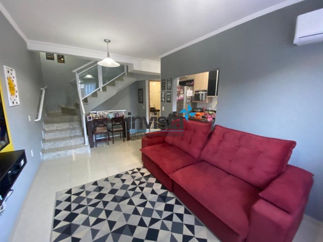 Casa à venda com 2 quartos, 95m² - Foto 4