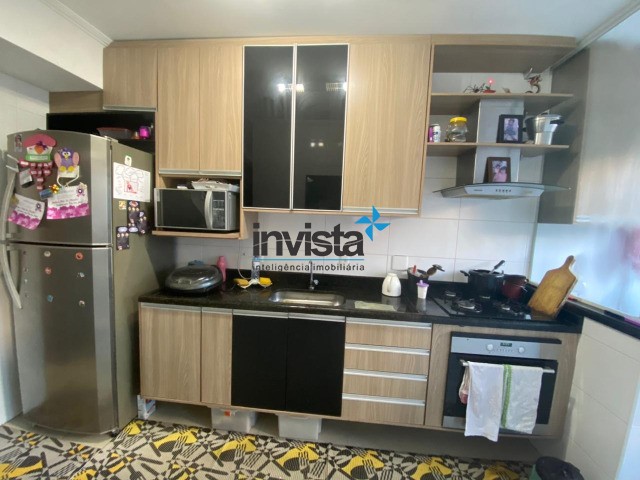 Casa à venda com 2 quartos, 95m² - Foto 10