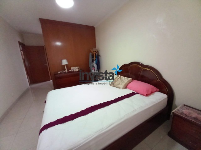 Apartamento à venda com 3 quartos, 180m² - Foto 7