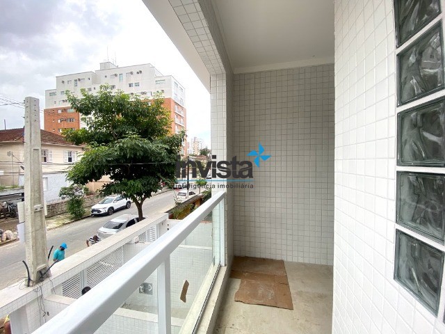 Casa à venda com 3 quartos, 100m² - Foto 2