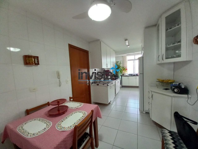 Apartamento à venda com 3 quartos, 180m² - Foto 14
