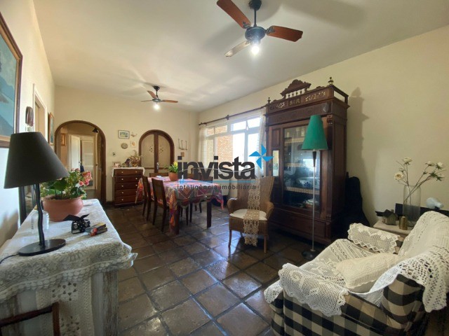 Apartamento à venda com 3 quartos, 160m² - Foto 1