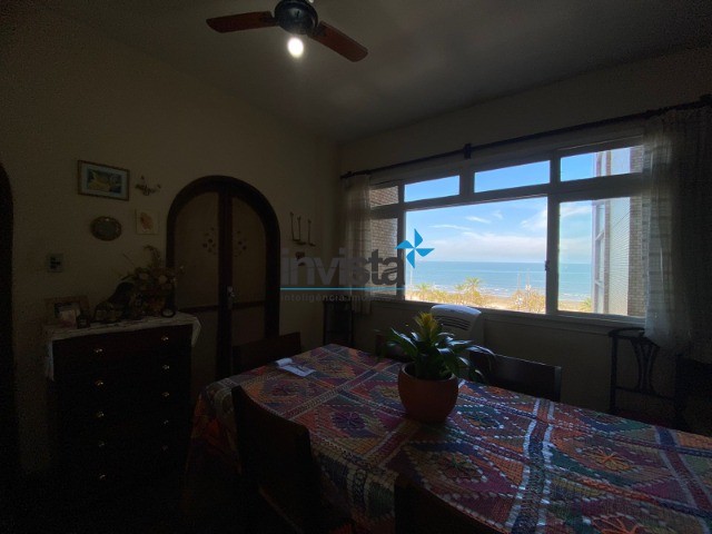Apartamento à venda com 3 quartos, 160m² - Foto 2