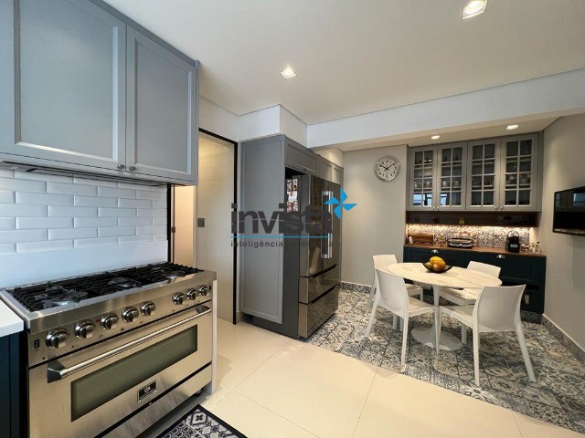 Apartamento, 3 quartos, 225 m² - Foto 8