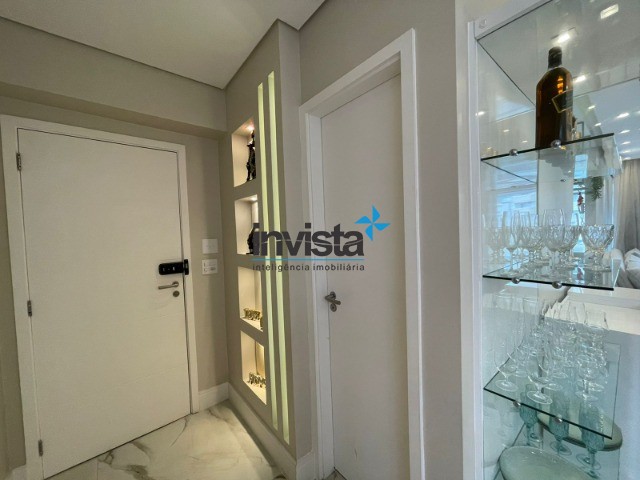 Apartamento à venda com 2 quartos, 126m² - Foto 11