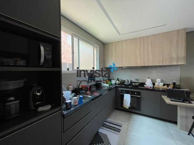 Casa à venda com 2 quartos, 125m² - Foto 8