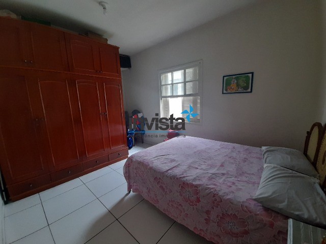 Casa à venda com 2 quartos, 300m² - Foto 11