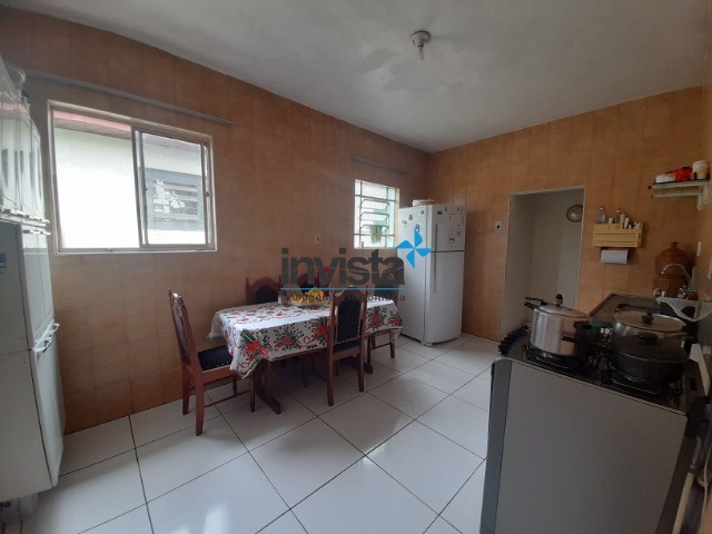 Casa à venda com 2 quartos, 300m² - Foto 20