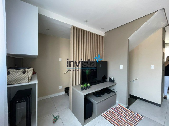 Casa à venda com 2 quartos, 125m² - Foto 3