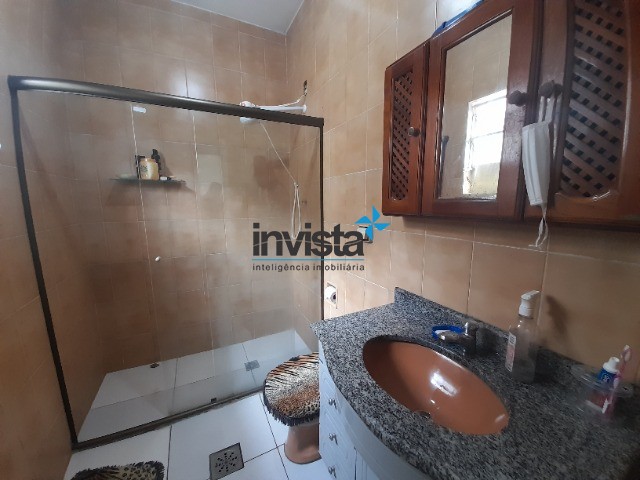 Casa à venda com 2 quartos, 300m² - Foto 13