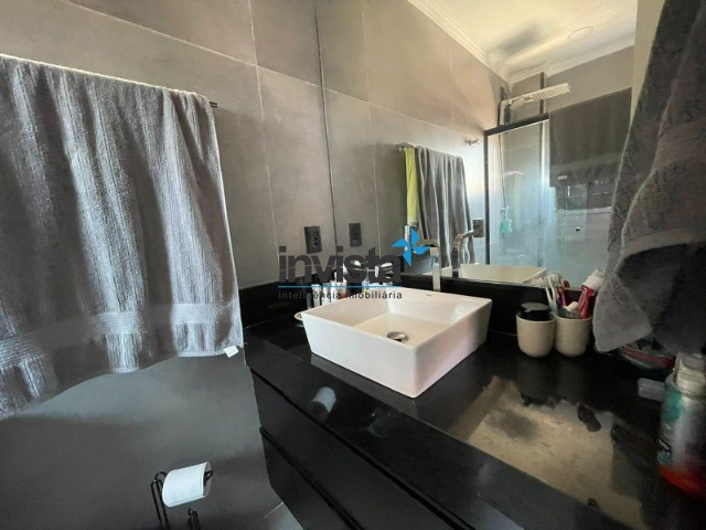 Casa à venda com 2 quartos, 125m² - Foto 13