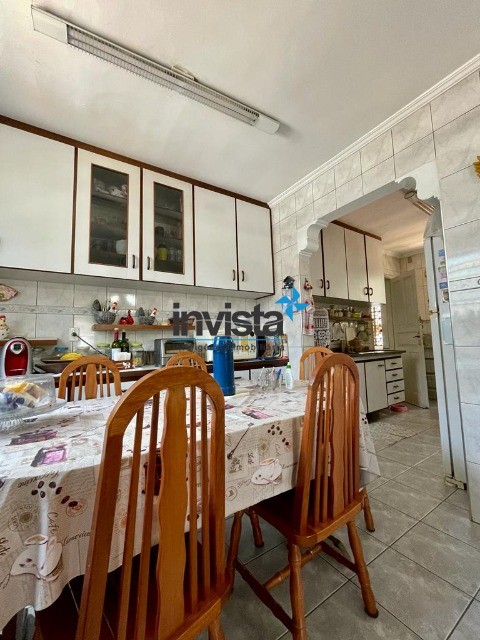 Casa, 3 quartos, 250 m² - Foto 9