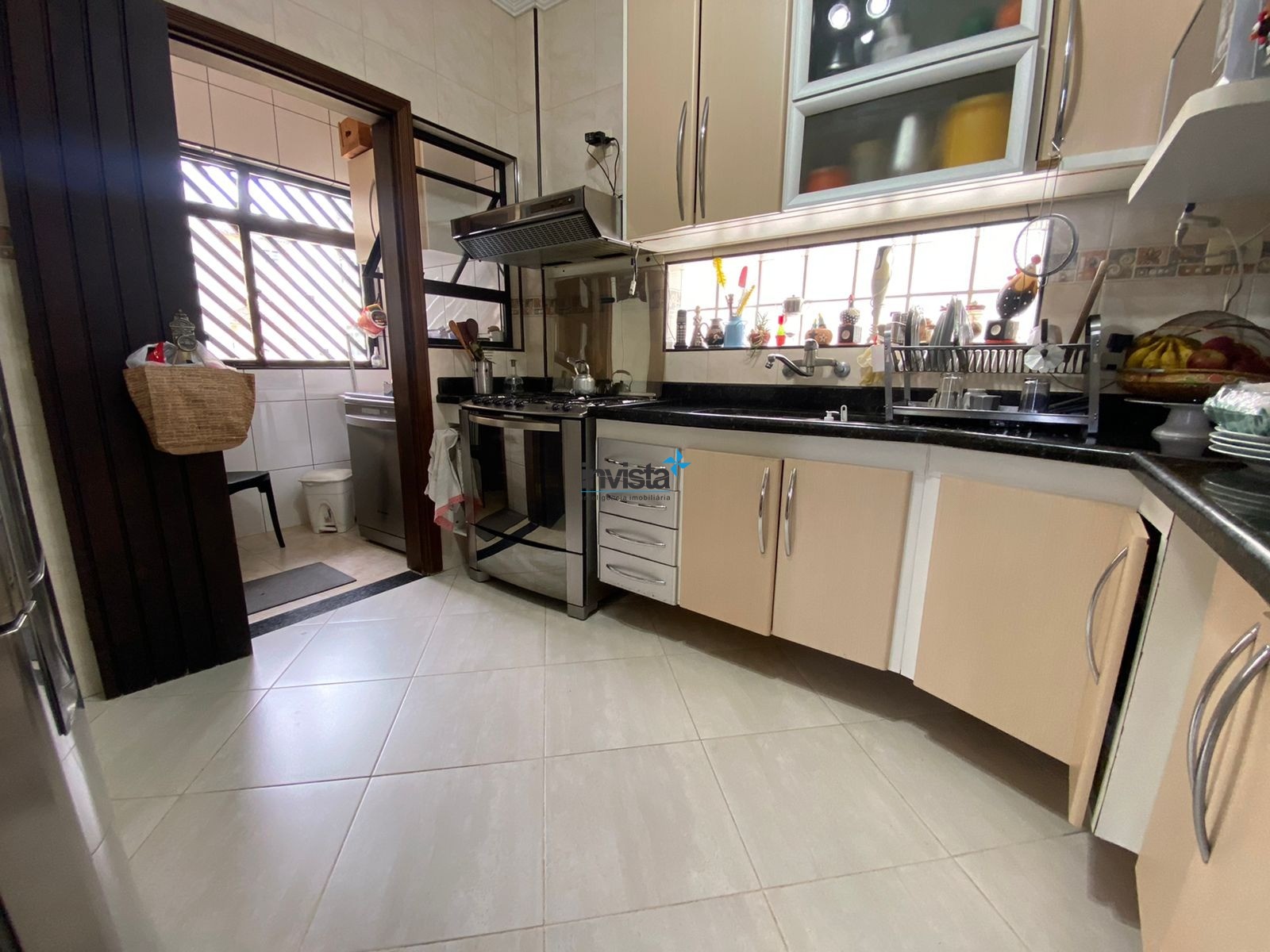 Casa à venda com 3 quartos, 250m² - Foto 16