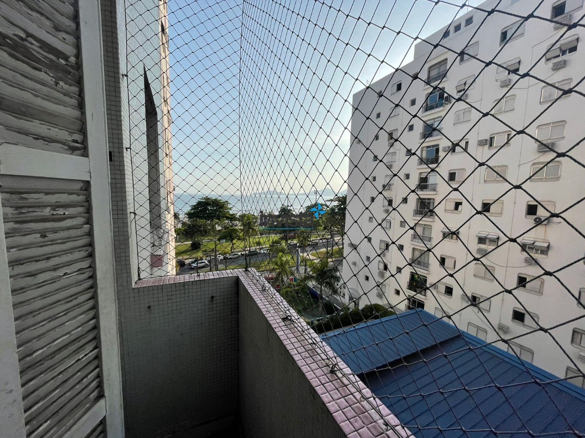 Apartamento à venda com 2 quartos, 77m² - Foto 15