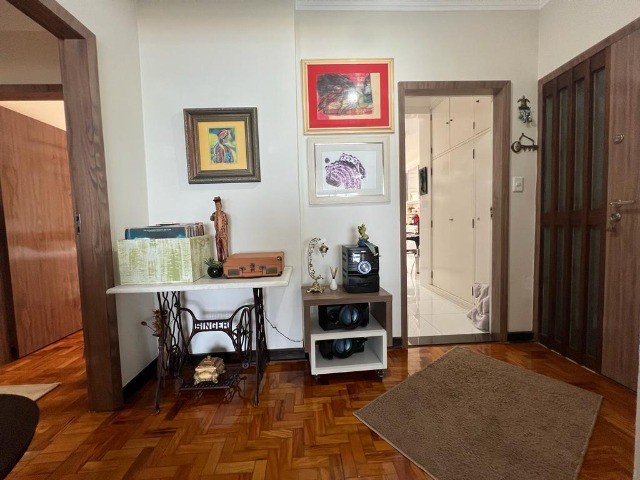 Apartamento à venda com 4 quartos, 189m² - Foto 11