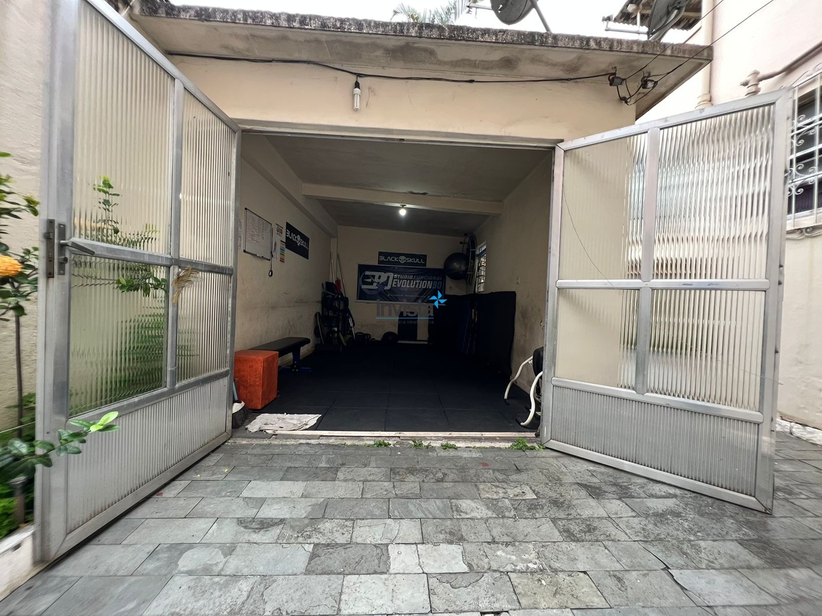Casa à venda com 3 quartos, 144m² - Foto 4