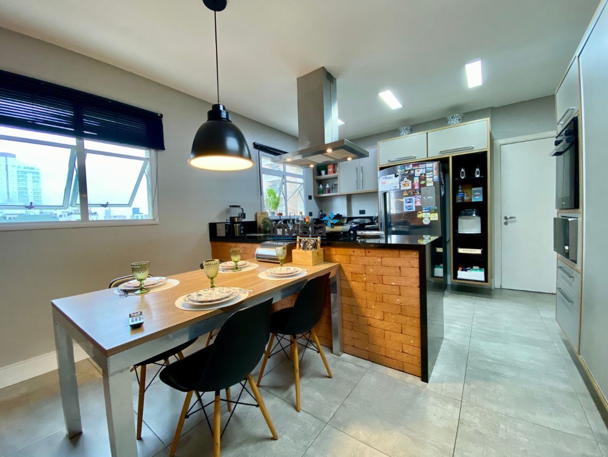 Apartamento, 3 quartos, 234 m² - Foto 11