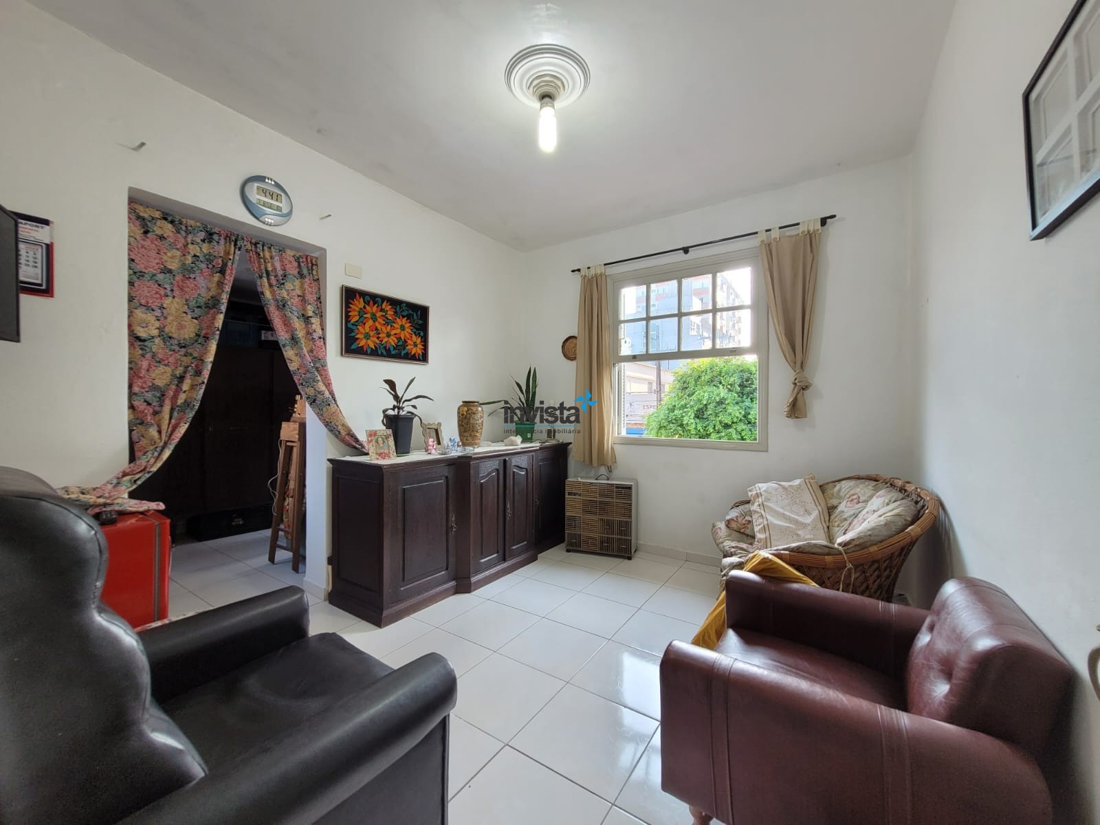 Casa à venda com 3 quartos, 90m² - Foto 4
