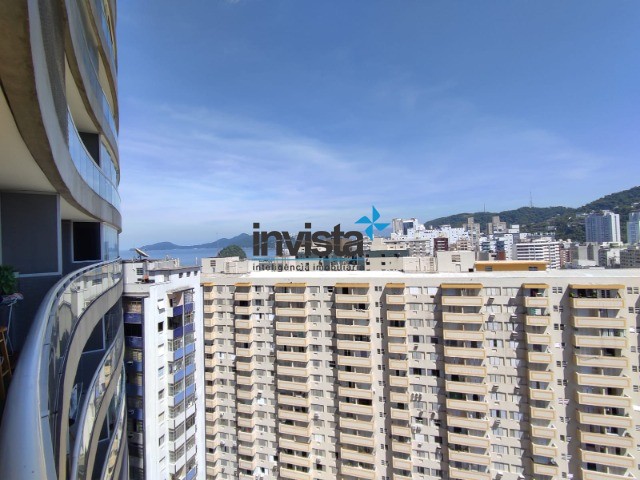 Apartamento à venda com 1 quarto, 54m² - Foto 21
