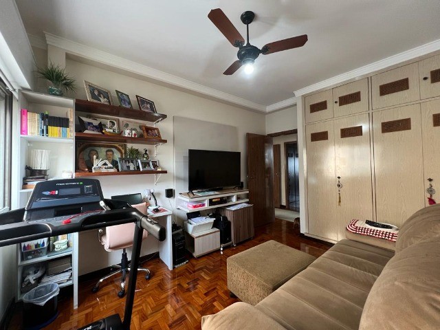 Apartamento à venda com 4 quartos, 189m² - Foto 26