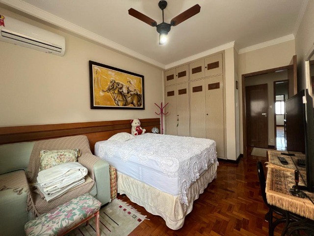 Apartamento à venda com 4 quartos, 189m² - Foto 22