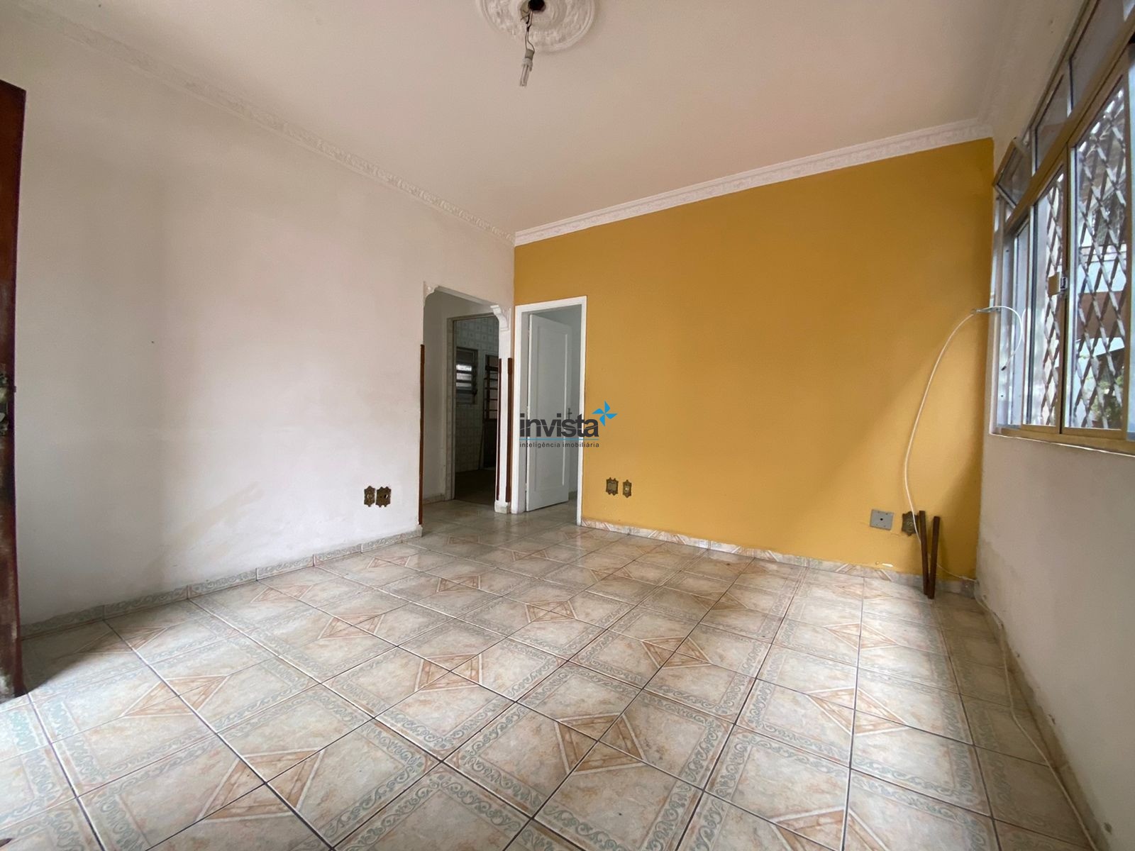 Casa à venda com 2 quartos, 80m² - Foto 3