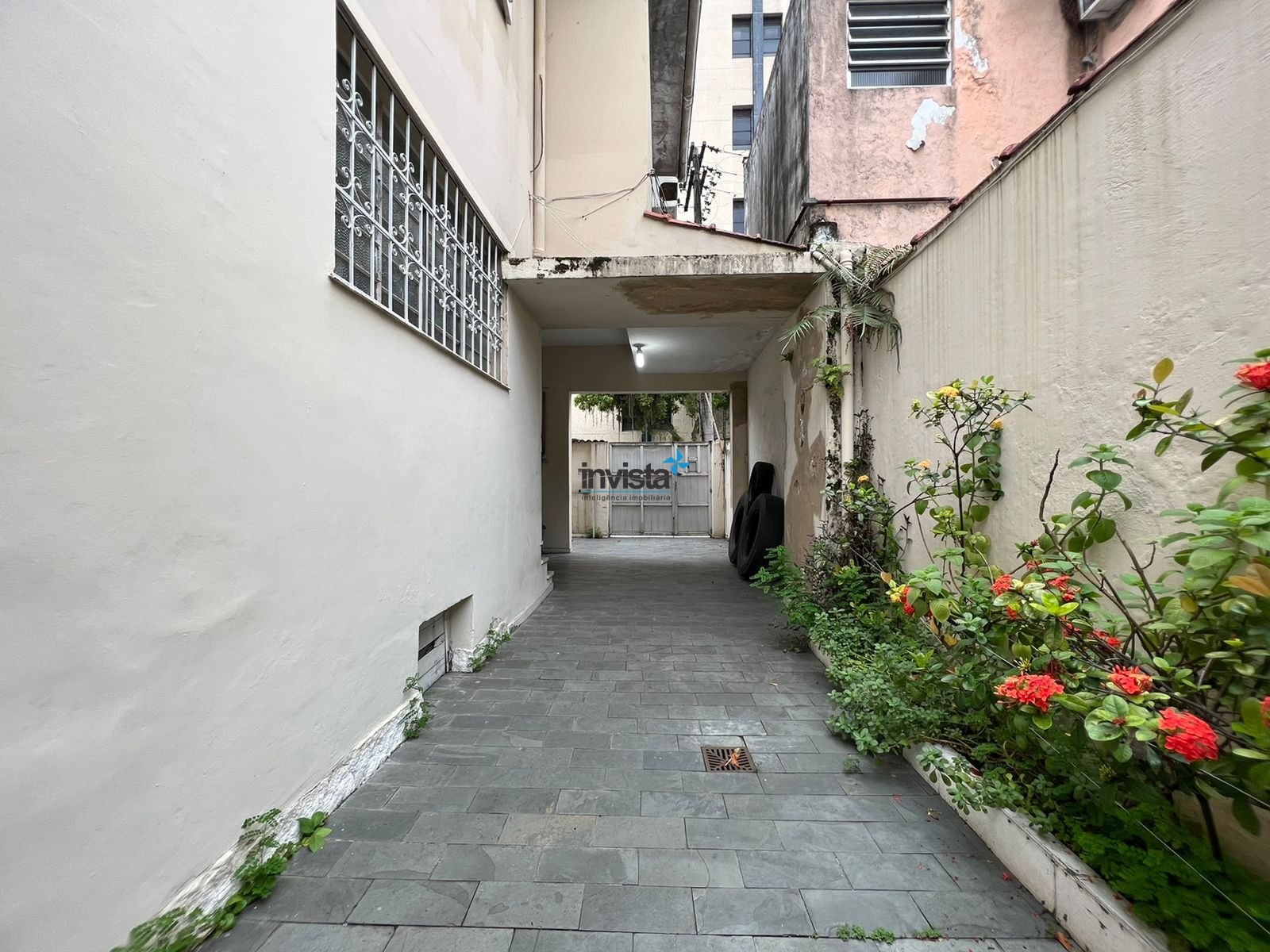 Casa à venda com 3 quartos, 144m² - Foto 3
