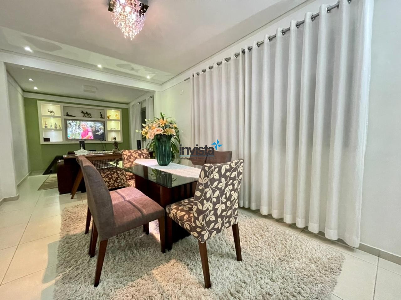 Casa, 2 quartos, 205 m² - Foto 1